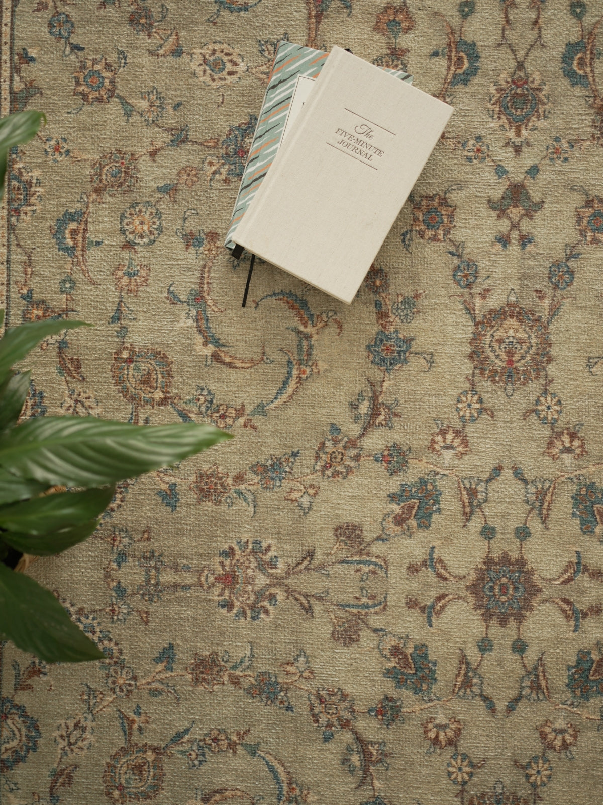 Tappeto vintage Binnur Vera