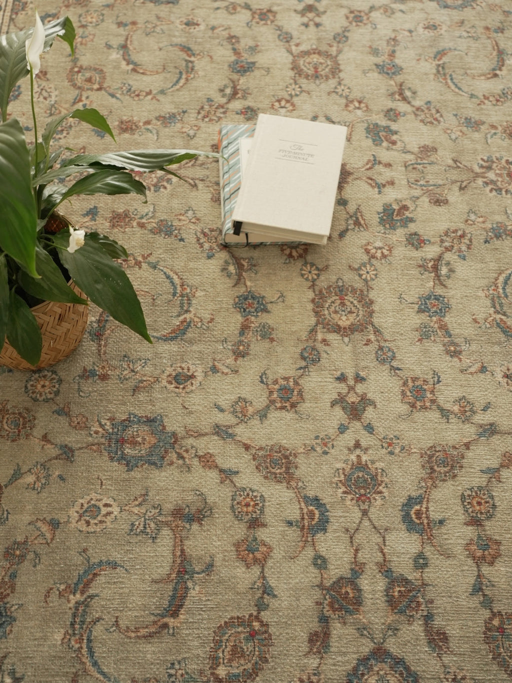 Tappeto vintage Binnur Vera
