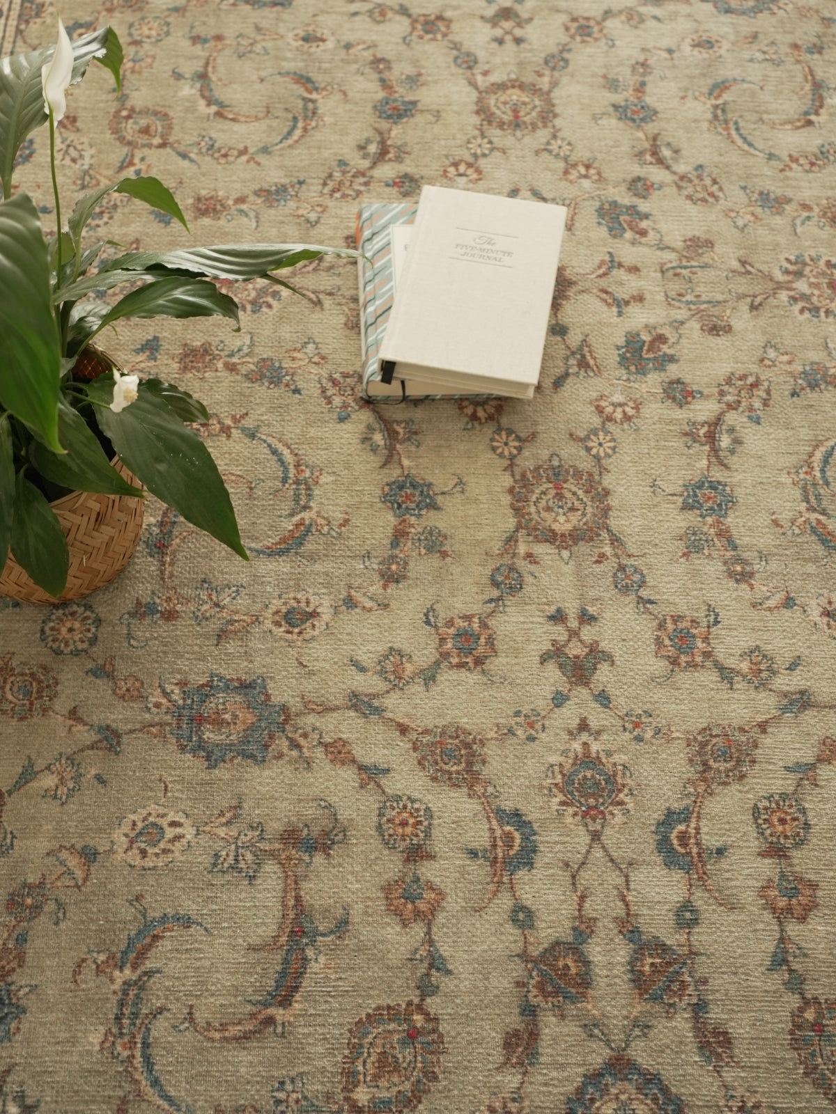 Tappeto vintage Binnur Vera