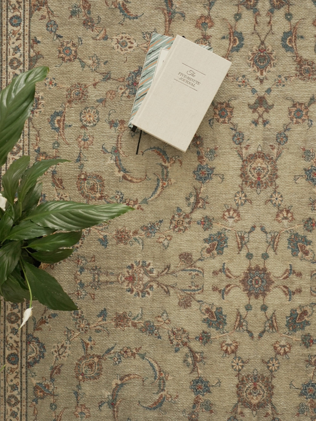 Tappeto vintage Binnur Vera