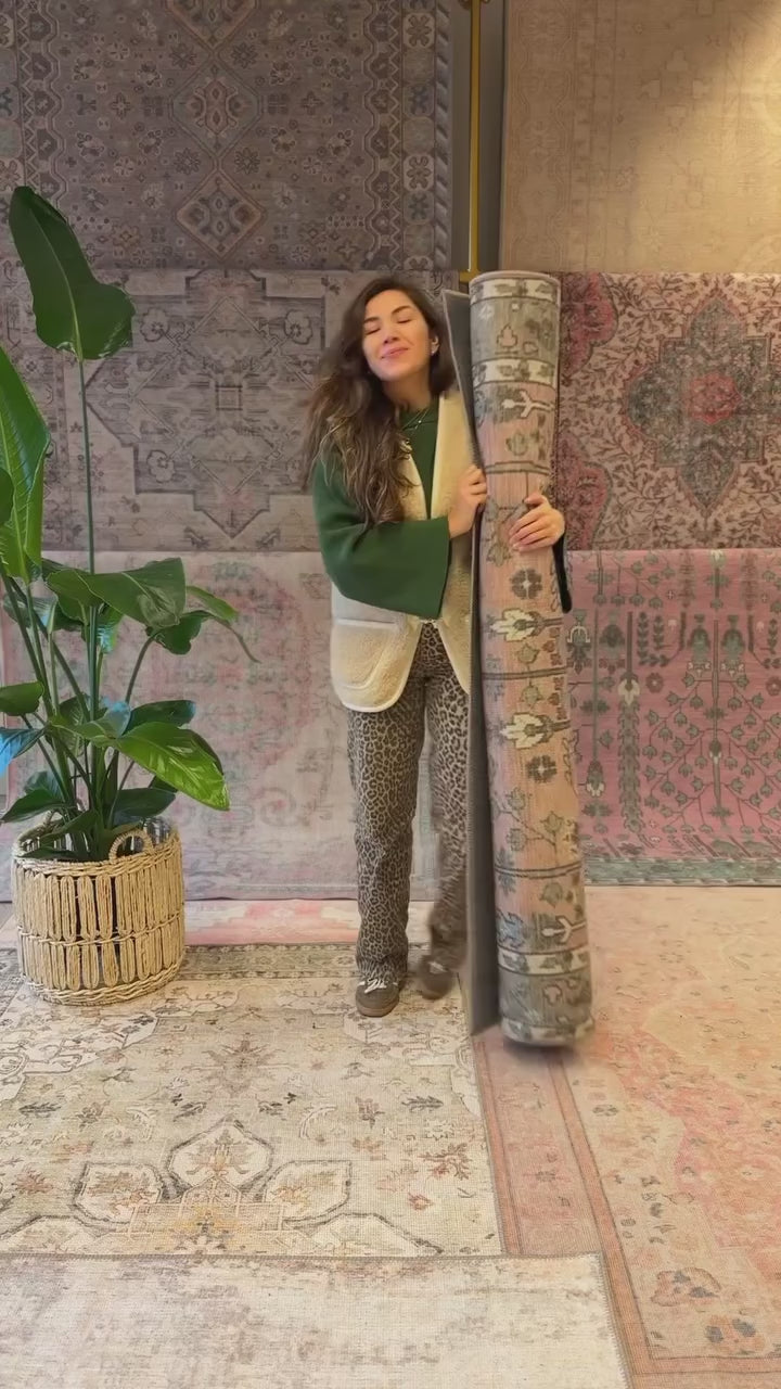 Vintage rug Bahar Lomé